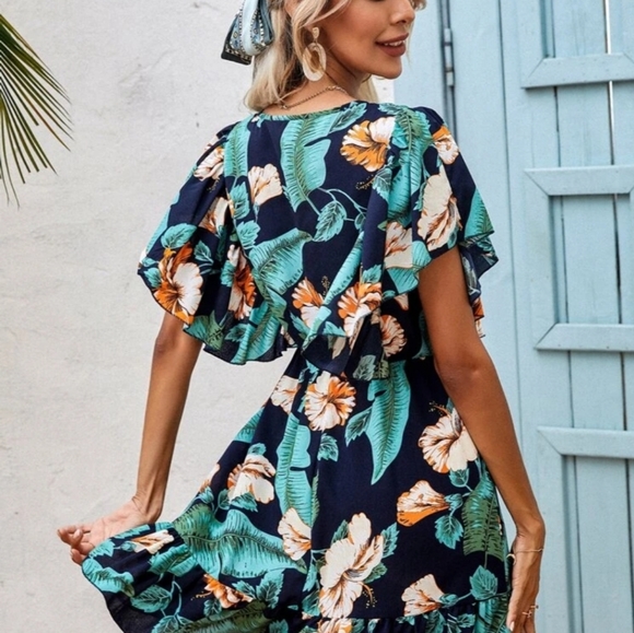 Tropical Print Ruffle Hem Dress - Picture 2 of 4